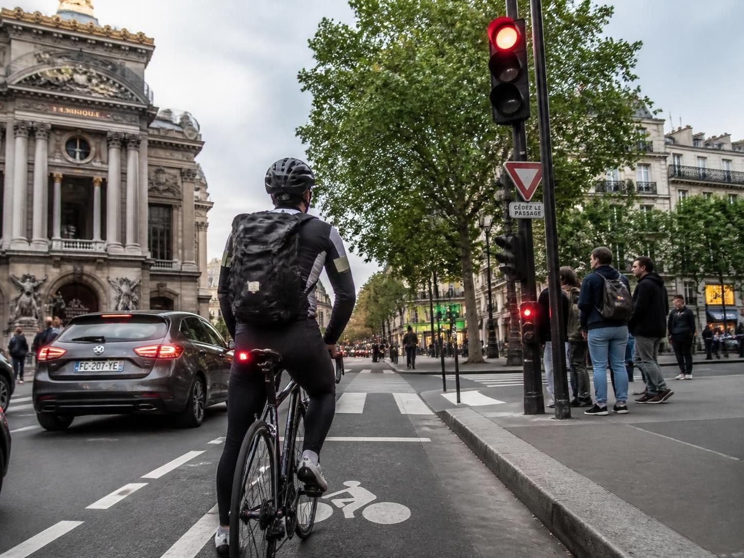 découvrez si vous pouvez perdre des points sur votre permis en pratiquant le vélo et quelles sont les règles à respecter pour éviter les sanctions.